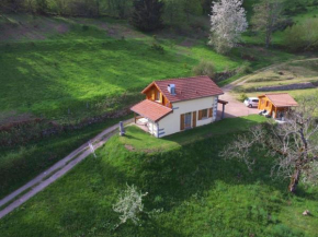 Maison montagnarde rénovée avec cheminée et randonnées - FR-1-589-281